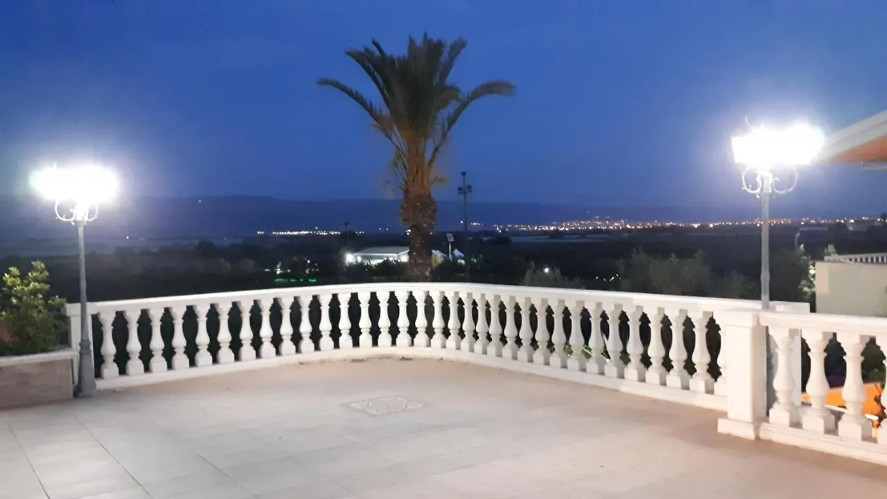 Casa Vacanza Nel Giardino Delle Vigne Villa Chiaramonte Gulfi Italy